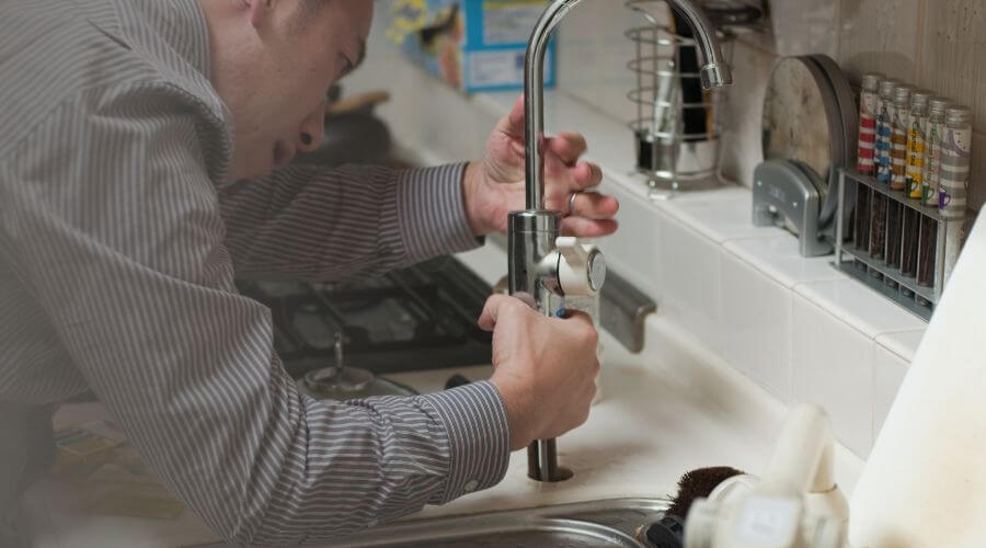 Local water heater installation in Payson, IL